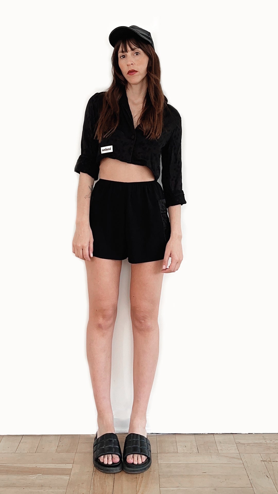 CROP & MINI SHORT NEGRO